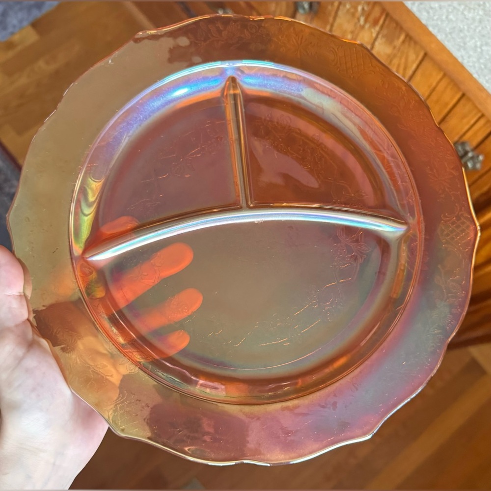 Vintage Federal Glass Iridescent Divided Plate✨ - Picture 12 of 12